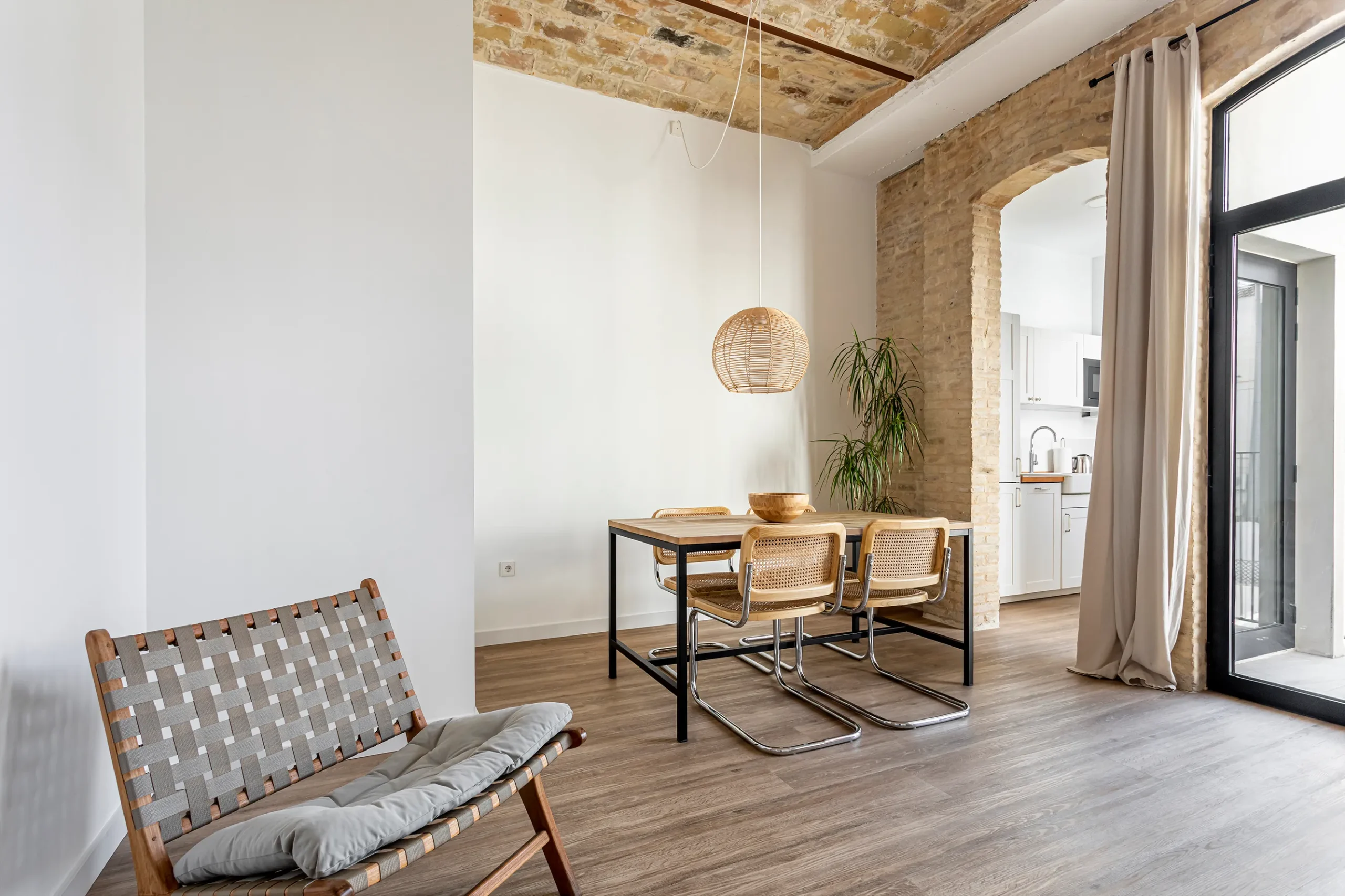 Apartamento de 2 quartos com terraço. Ruzafa